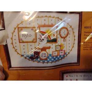 The Creative Circle #331 Good News Embroidery Kit